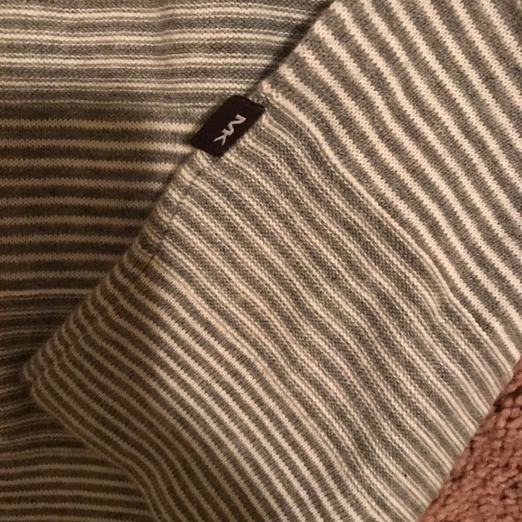 Michael Kors Grey Sweater sz M - Picture 5 of 5